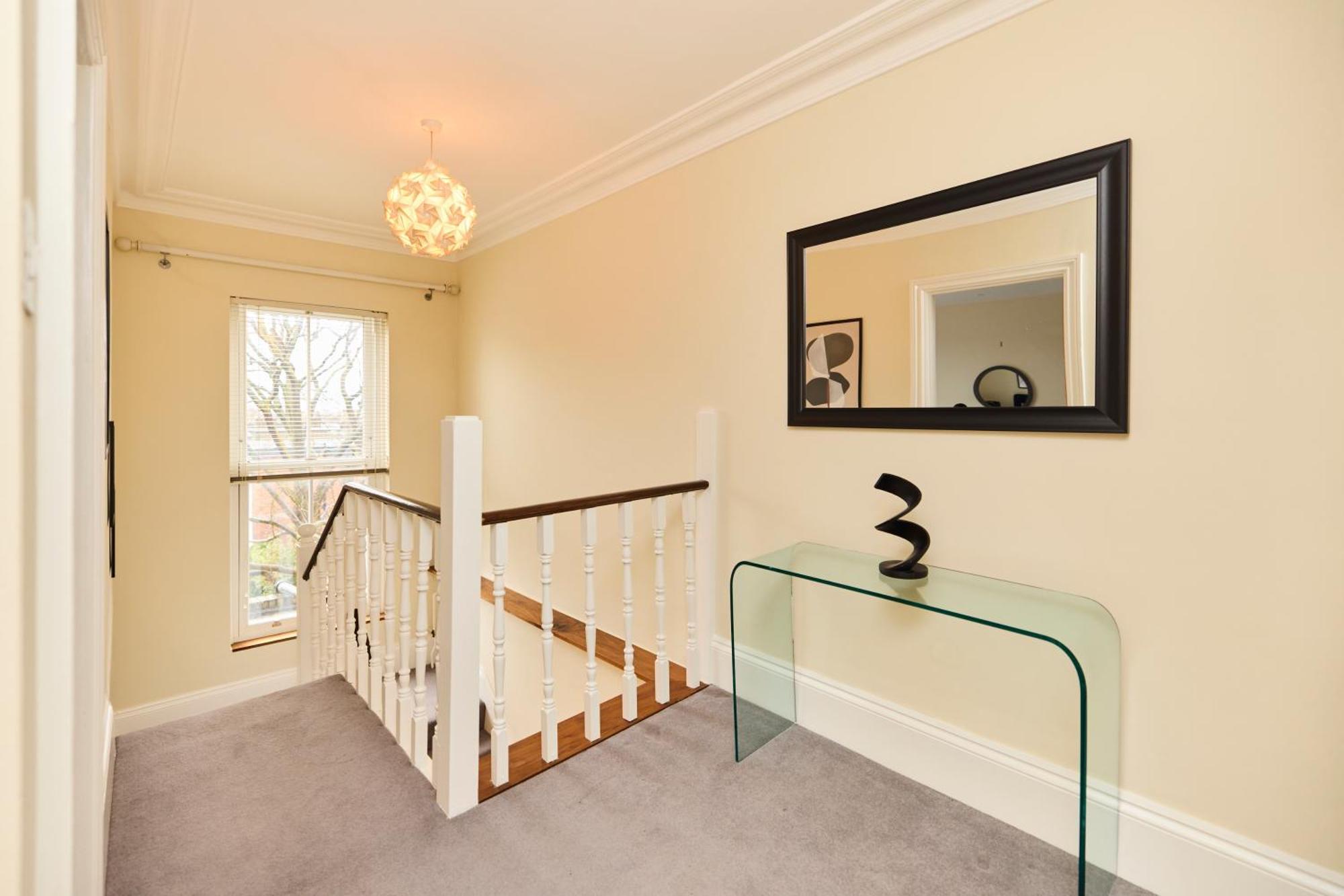 런던 The Peckham Hideaway - Bright 3Bdr Flat 아파트 외부 사진